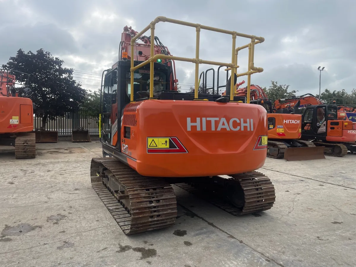 Hitachi ZX130LCN-7 - Image 4