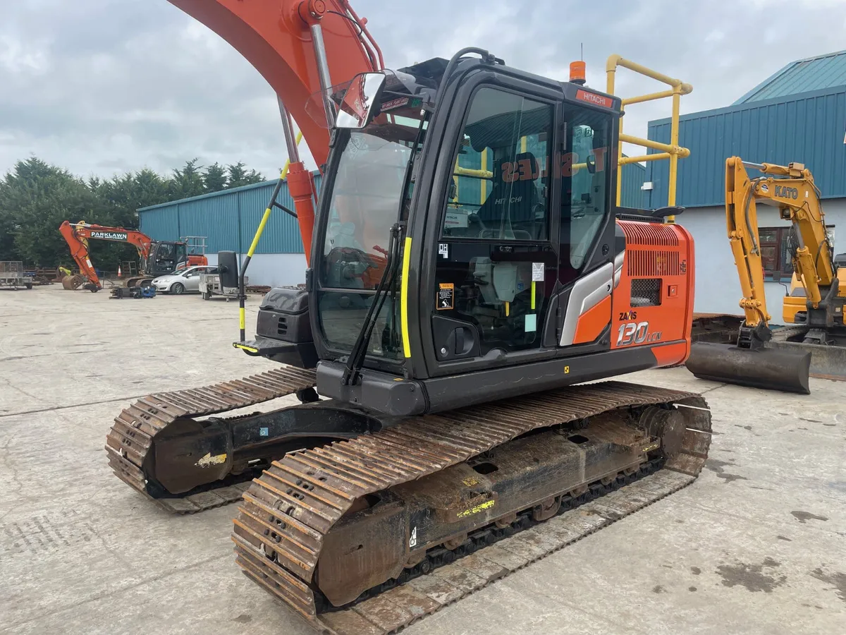 Hitachi ZX130LCN-7 - Image 3
