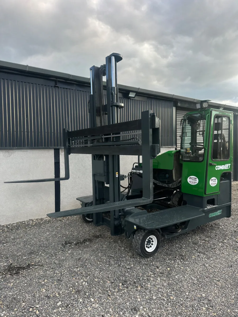 Combilift C4500 Forklift - Image 2