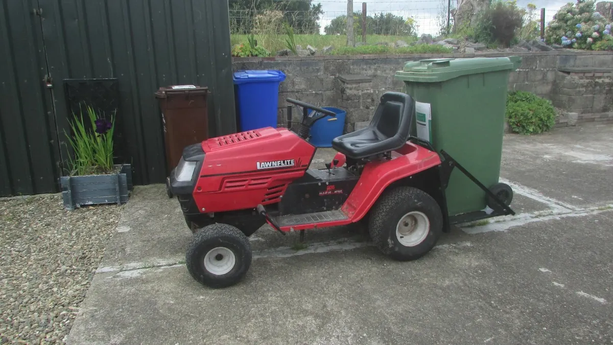 Ride On Mower - Image 2