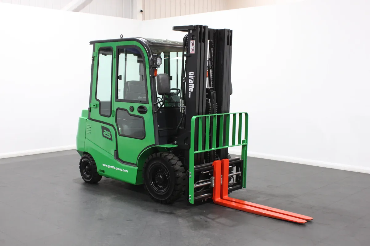 giraffe GBL25- Lithium Electric Forklift - Image 3