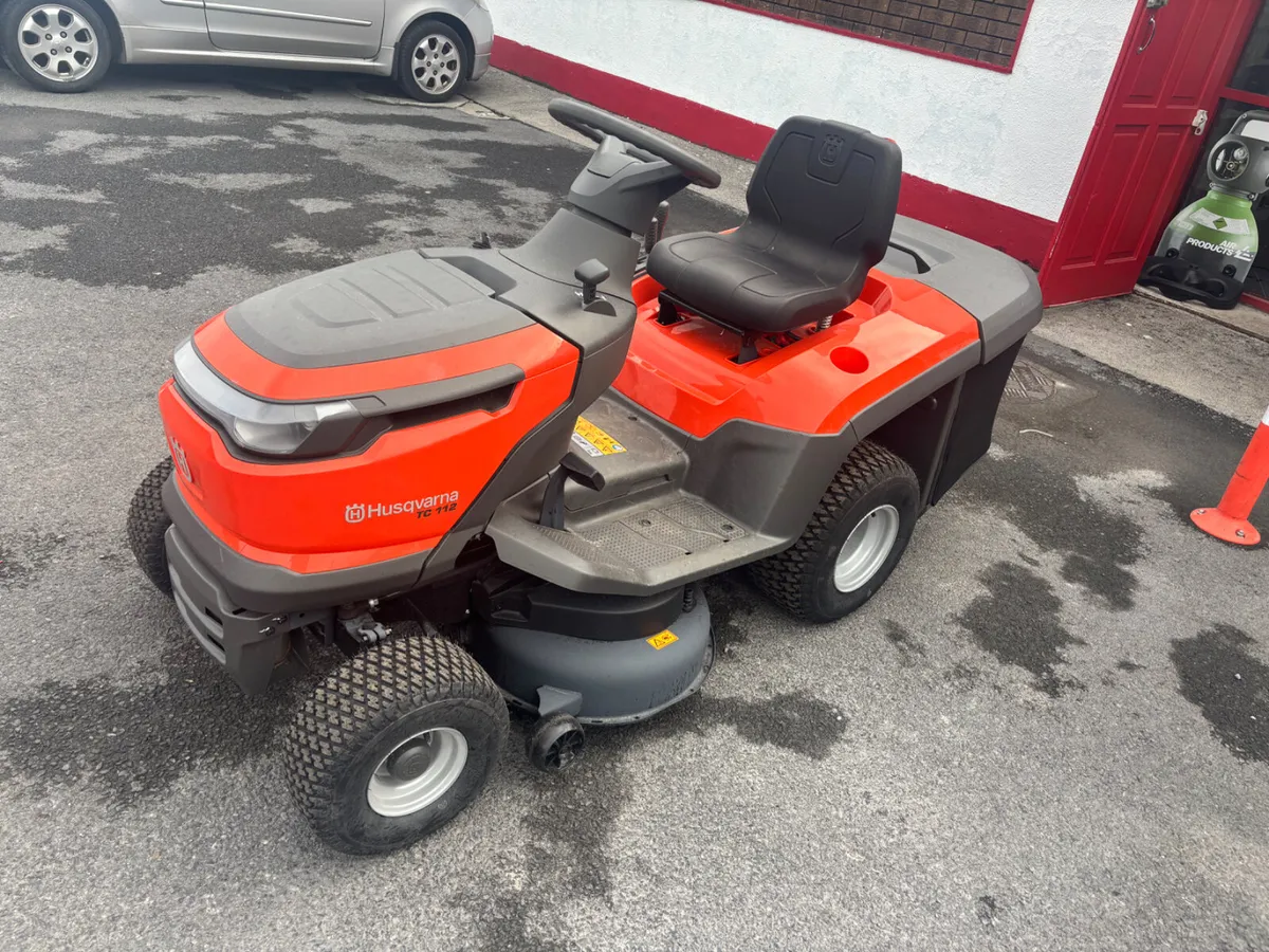 End of year sale. Husqvarna TC112 Lawn Tractors - Image 2