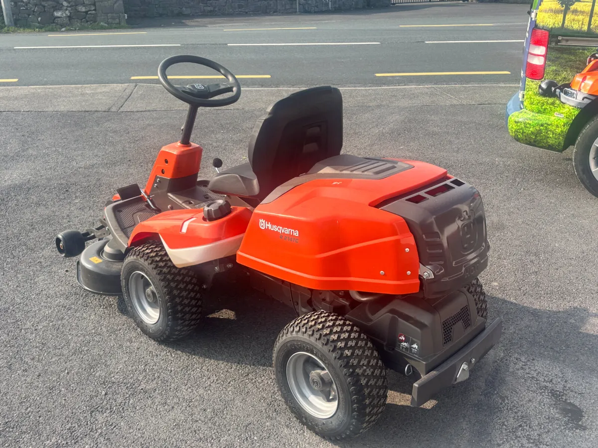 End of year sale. Husqvarna R 214TC Ride on Mower - Image 3