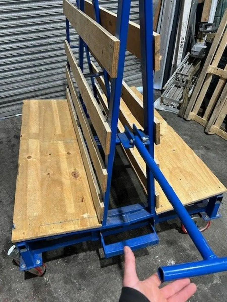 Heavy duty trolly - Image 2
