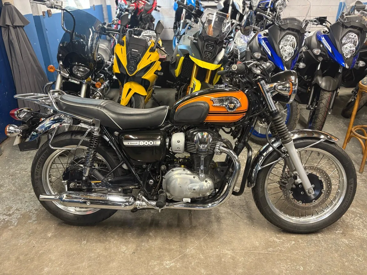 2016 Kawasaki W800 Final Edition. - Image 1