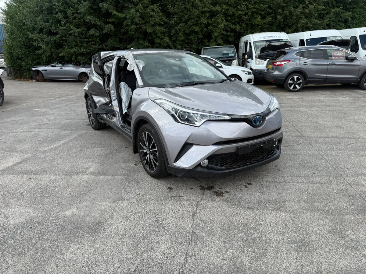 2020 Toyota C-HR 1.8 Hybrid Auto - Image 2
