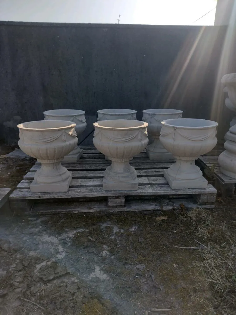 Flower pots - Image 3