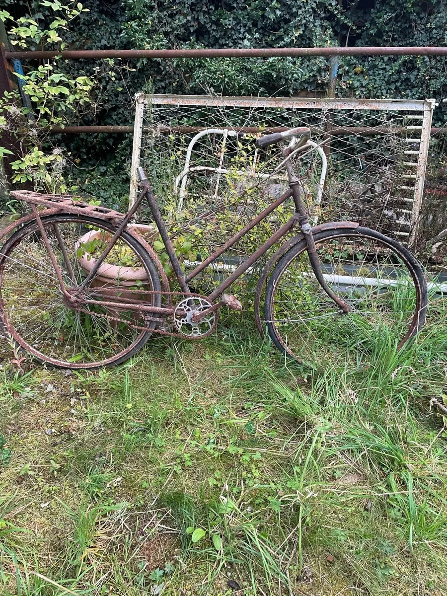 Vintage bicycles - Image 4