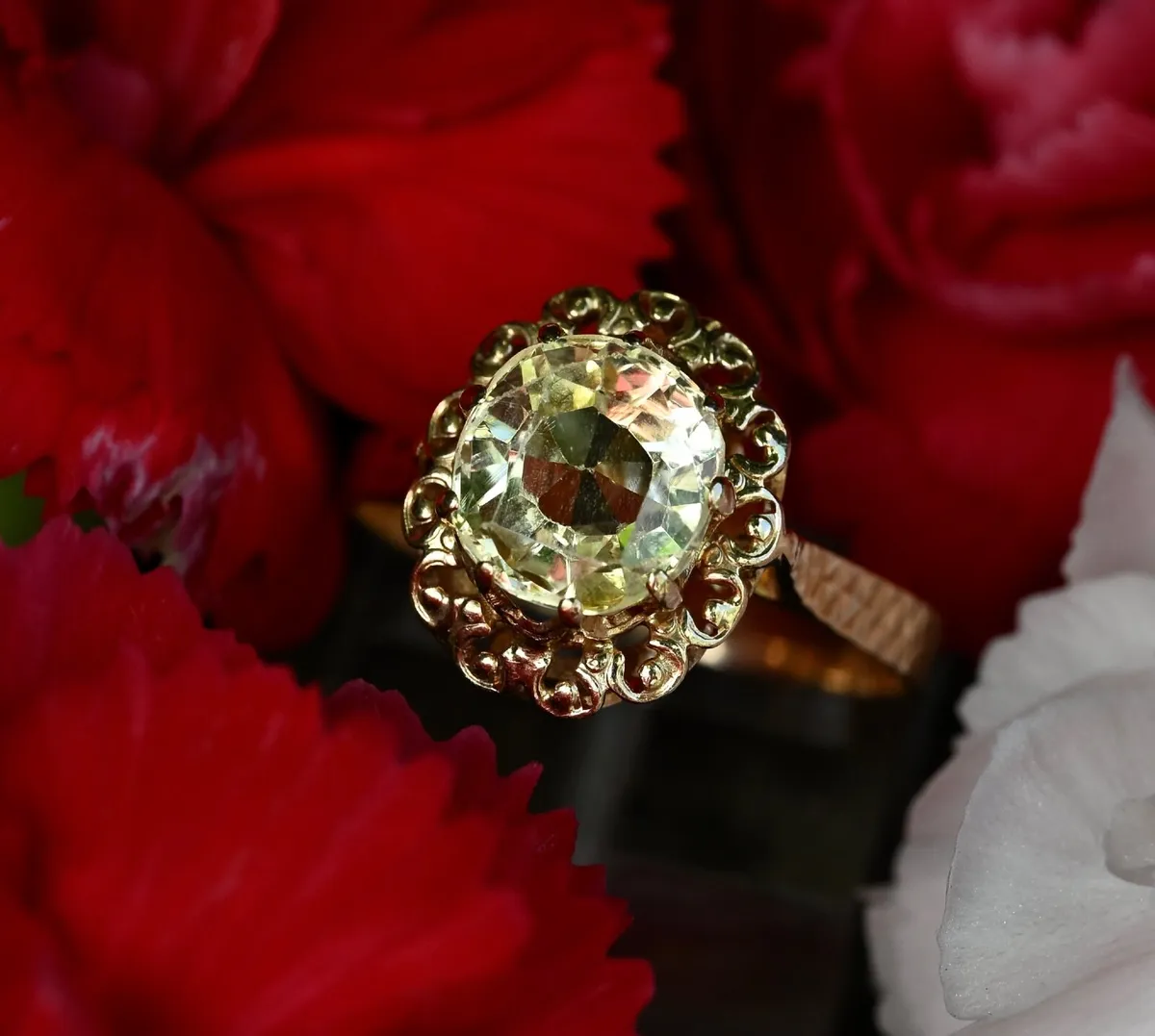 Vintage Yellow Sapphire Solitaire Ring - 18ct - Image 3