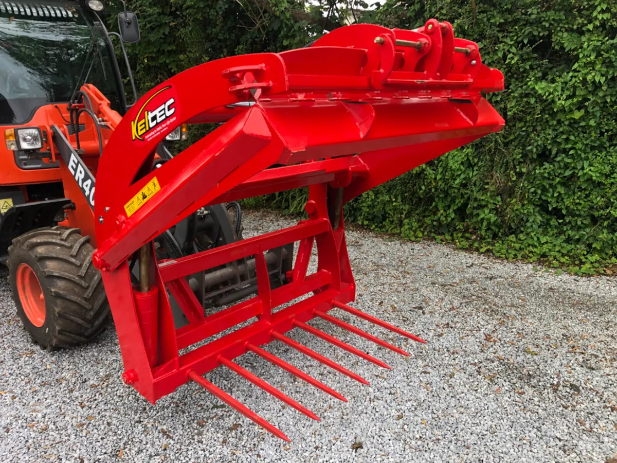 Tine grabs and buckets - Image 1