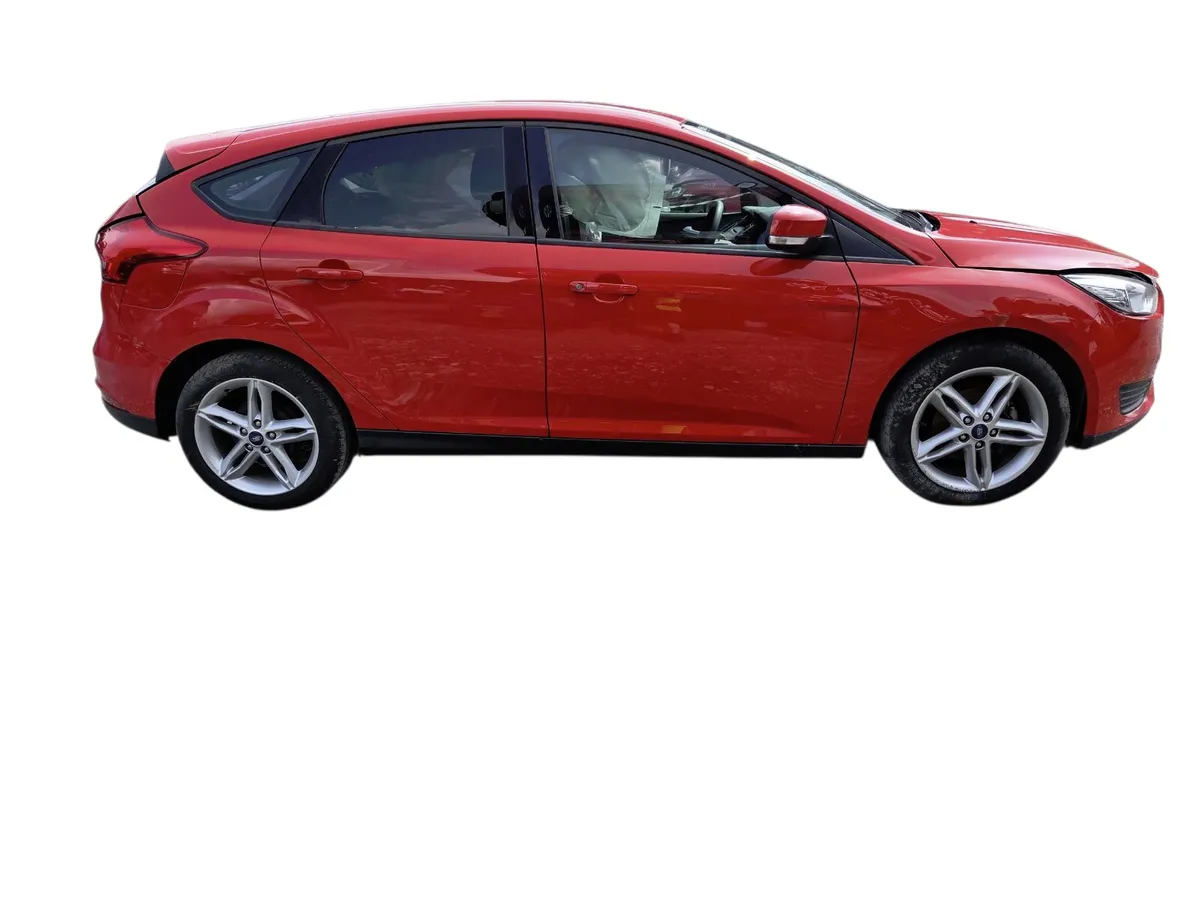 2016 FORD FOCUS For Breaking/Dismantling - Image 1