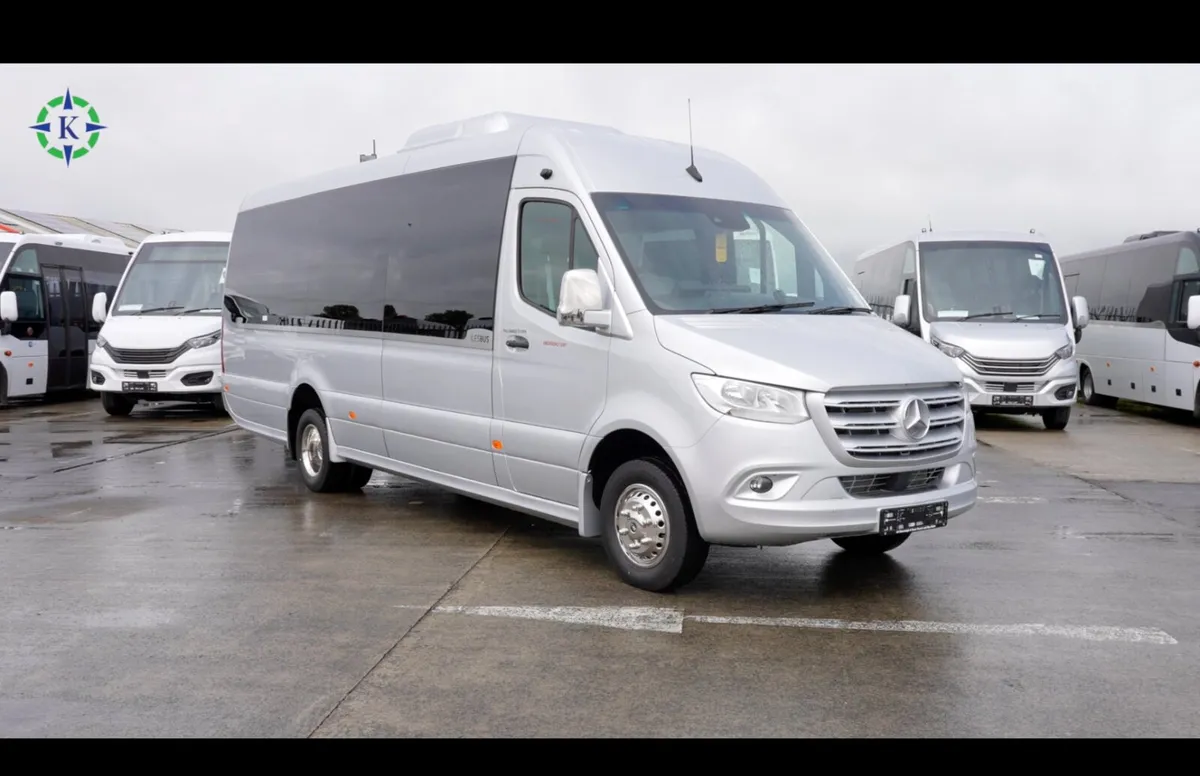 SOLDMercedes Sprinter 519 CDI 22 Seater Mini Coach - Image 1