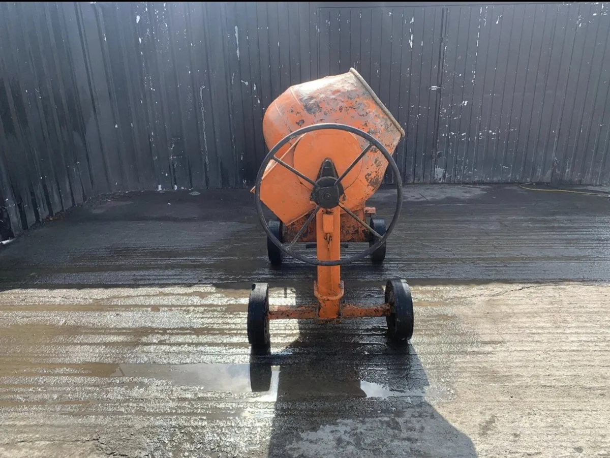 Belle 100XT Diesel Mixer - Image 3