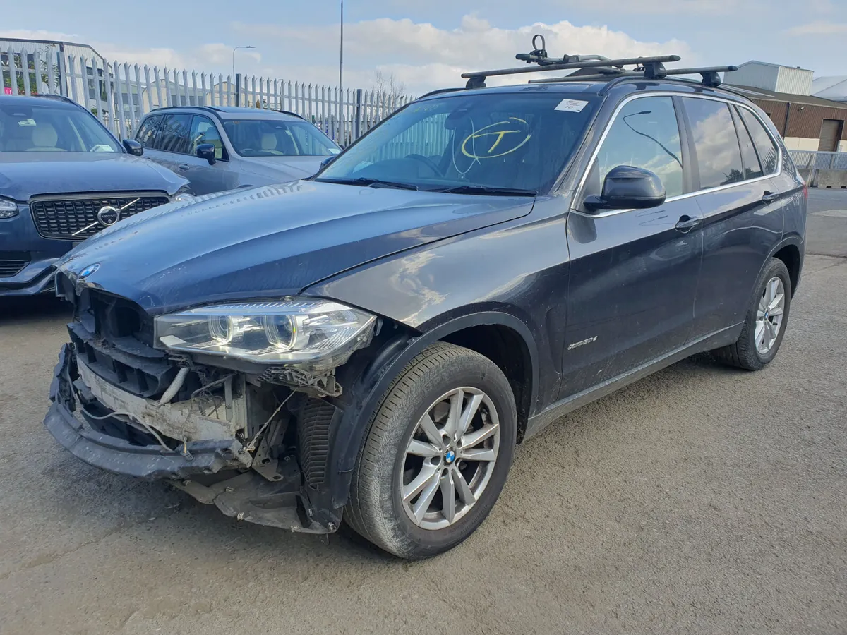 15 BMW X5 3.0 D(N57D30) XDRIVE AUTO FOR BREAKING - Image 2