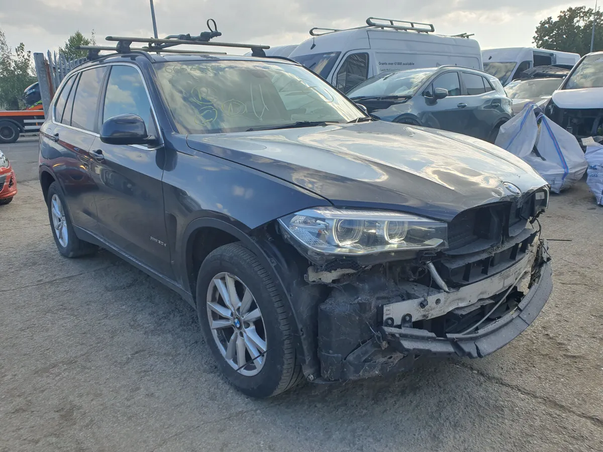 15 BMW X5 3.0 D(N57D30) XDRIVE AUTO FOR BREAKING - Image 1