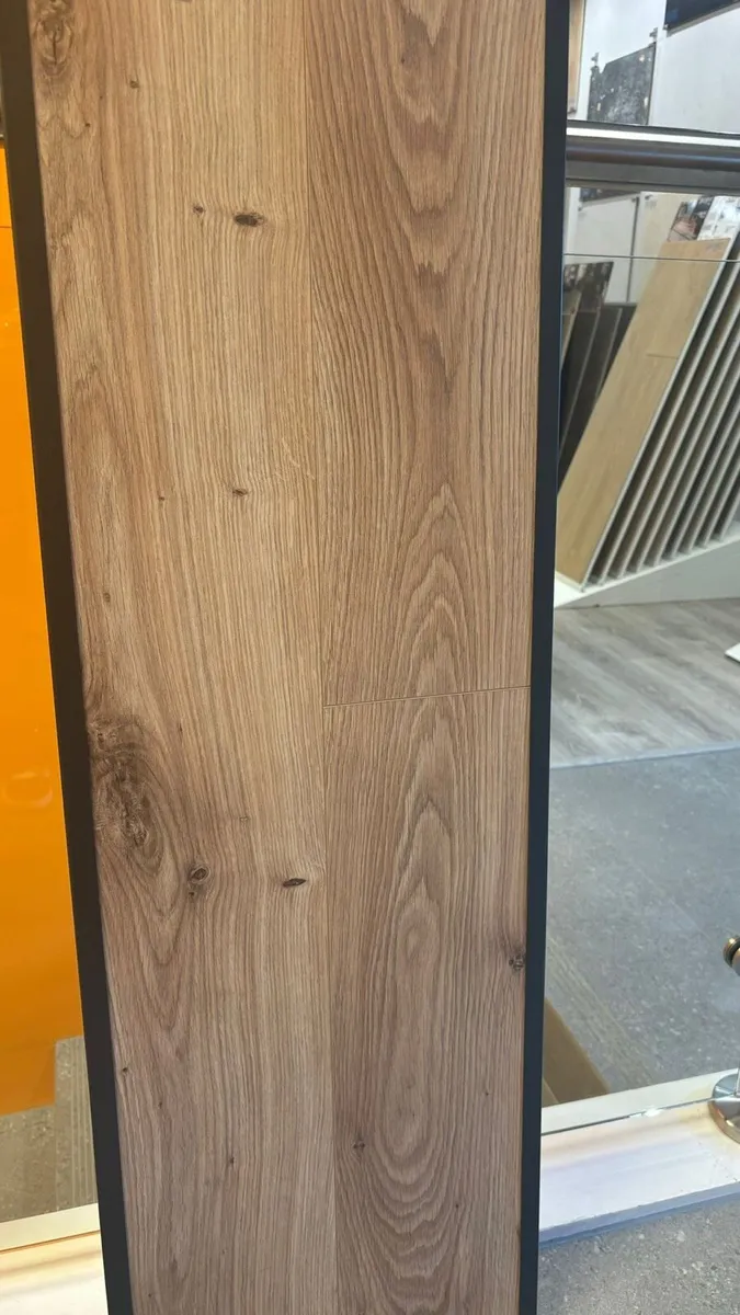 Laminate flooring - Image 1