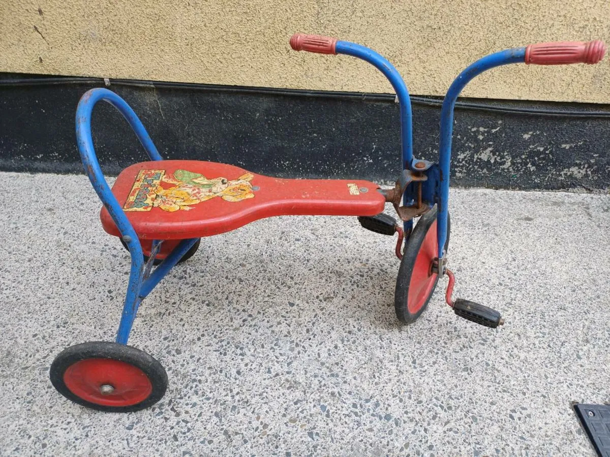 1950/60s Tri-ang Tricycles + Mobo Tricycle - Image 4