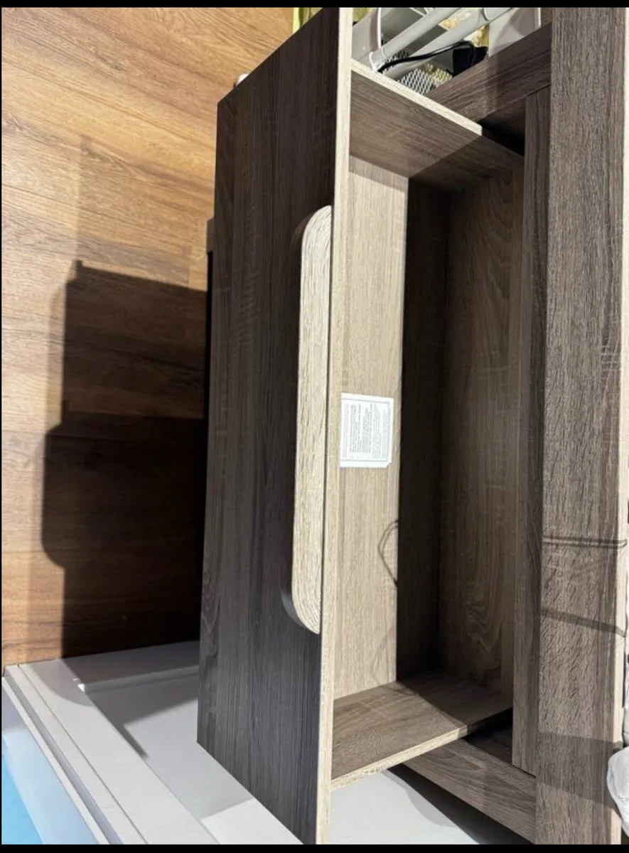 Franklin Cot Bed + Franklin Dresser - Image 4