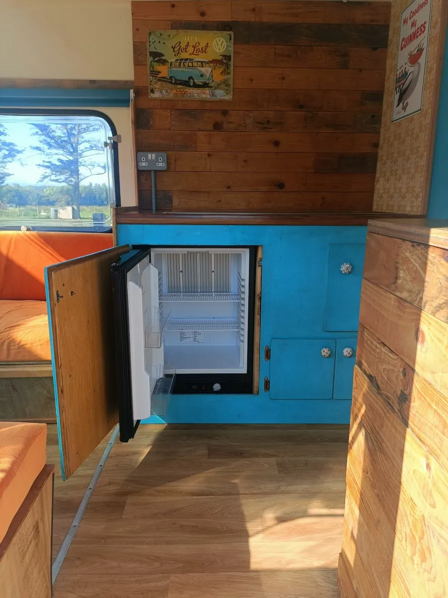 Retro caravan - Image 4