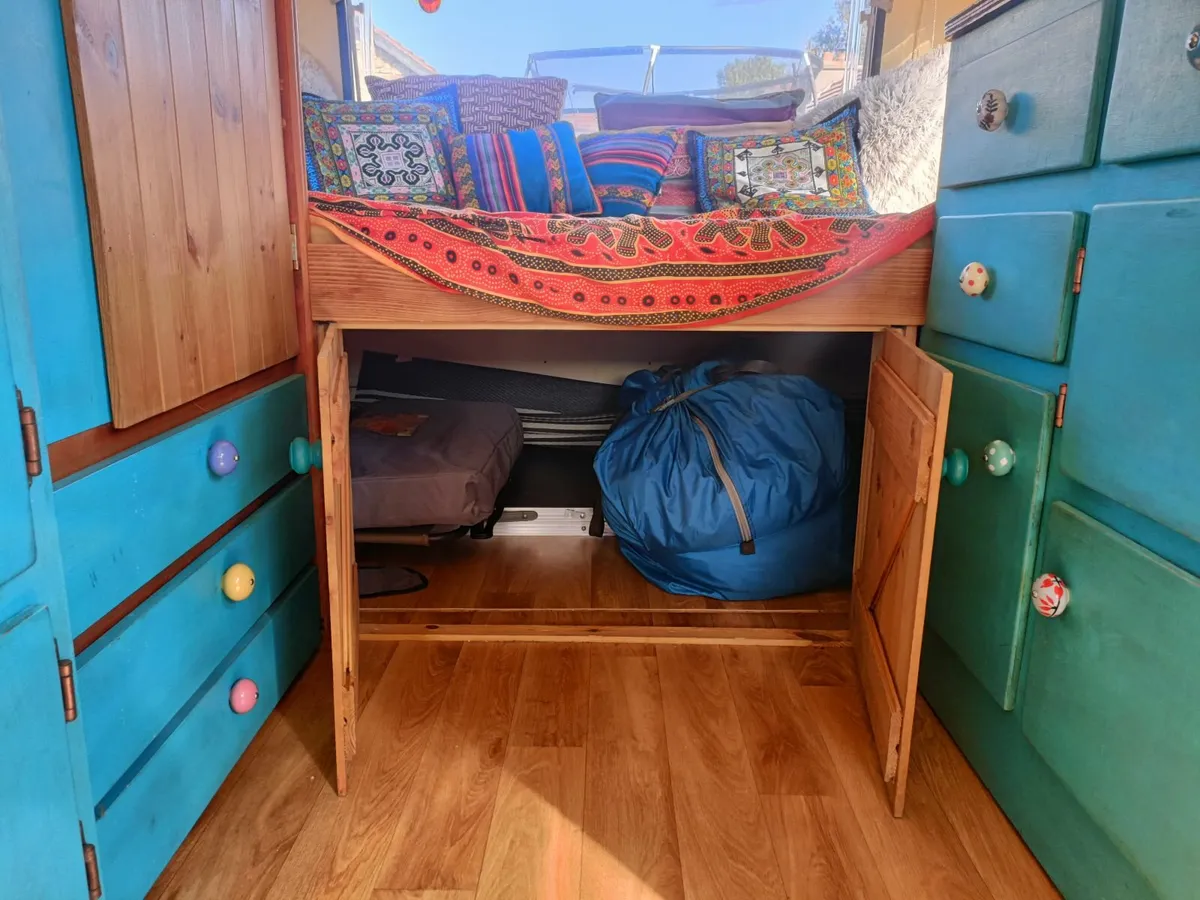 Retro caravan - Image 2