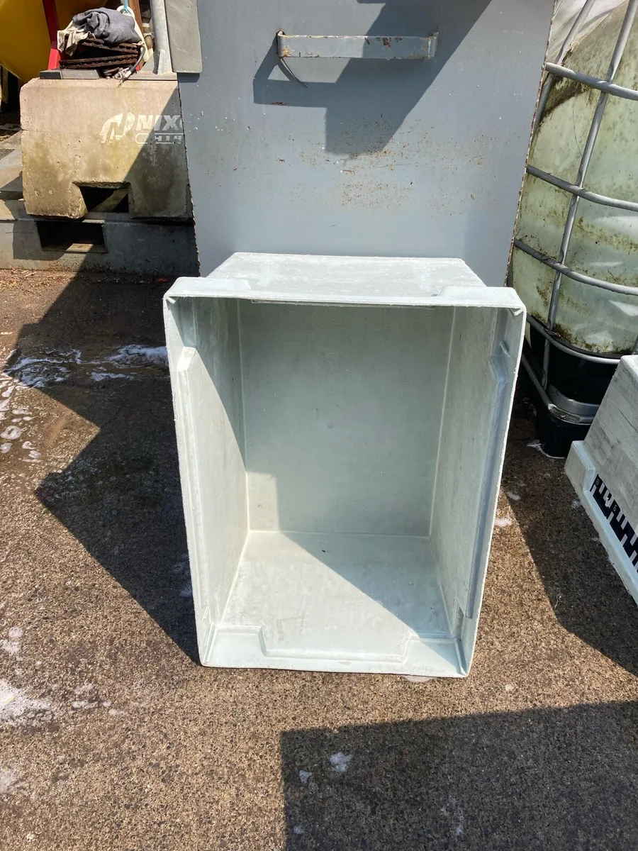 Plastic Crates - Image 2