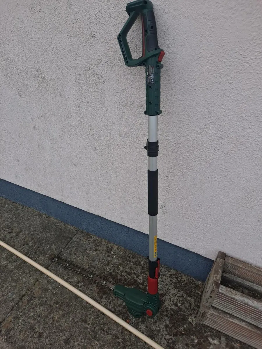 20 volt parkside extendable hedge trimmer and - Image 3