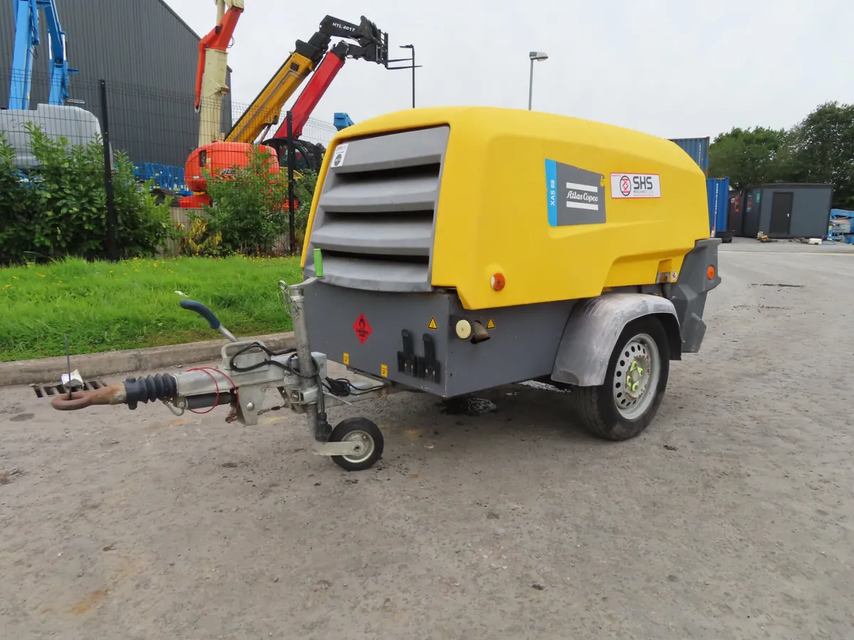 2017 ATLAS COPCO XAS 68 ROAD COMPRESSOR - Image 1