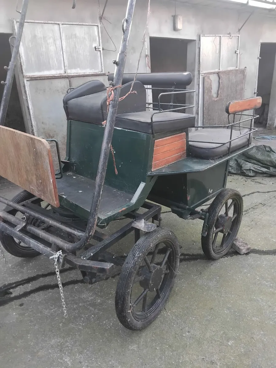 Four wheeler - Image 2