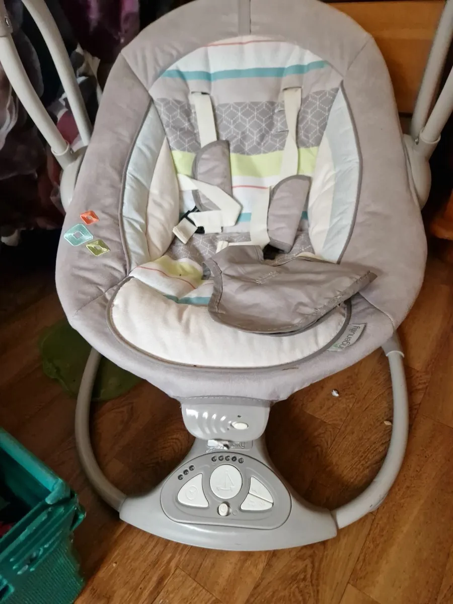 baby swing - Image 1