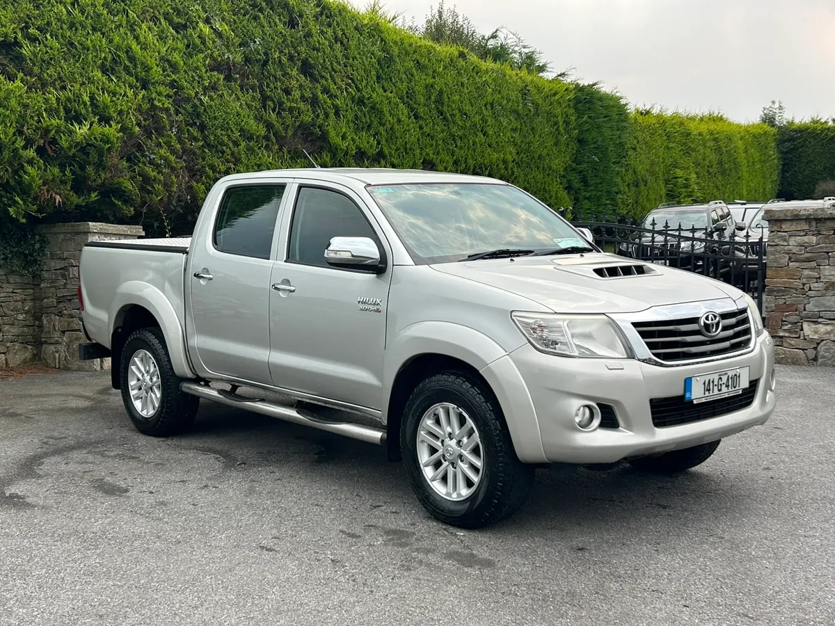 2014 Toyota Hilux Invincible - Image 1