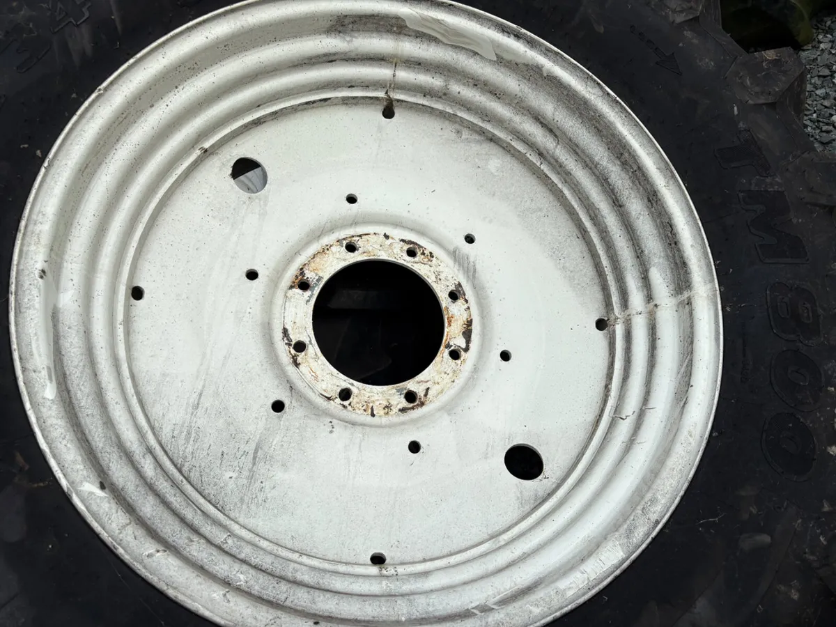 New Holland wheels - Image 3