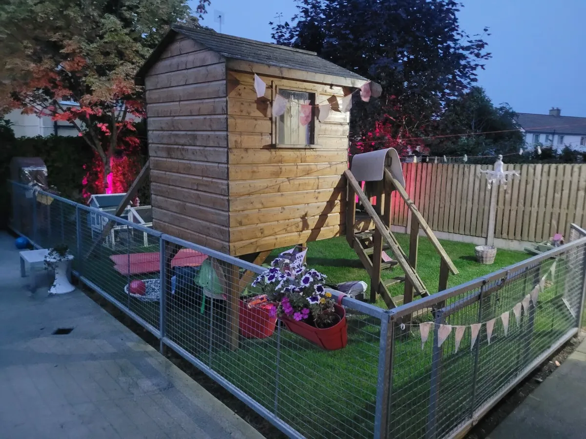 65ft of Custom built Galvanised Dog Run Fencing - Image 1