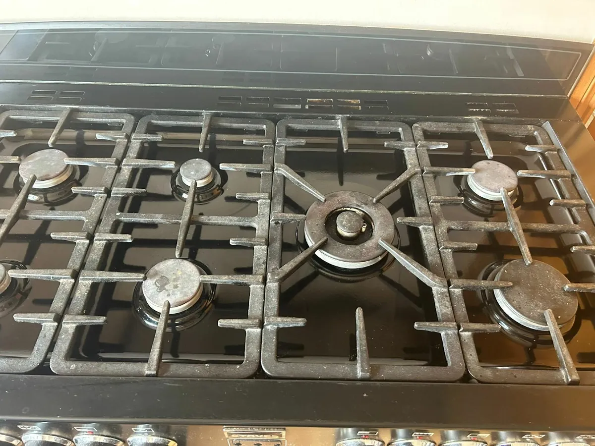 7 ring Gas/Electric  Cooker - Image 2