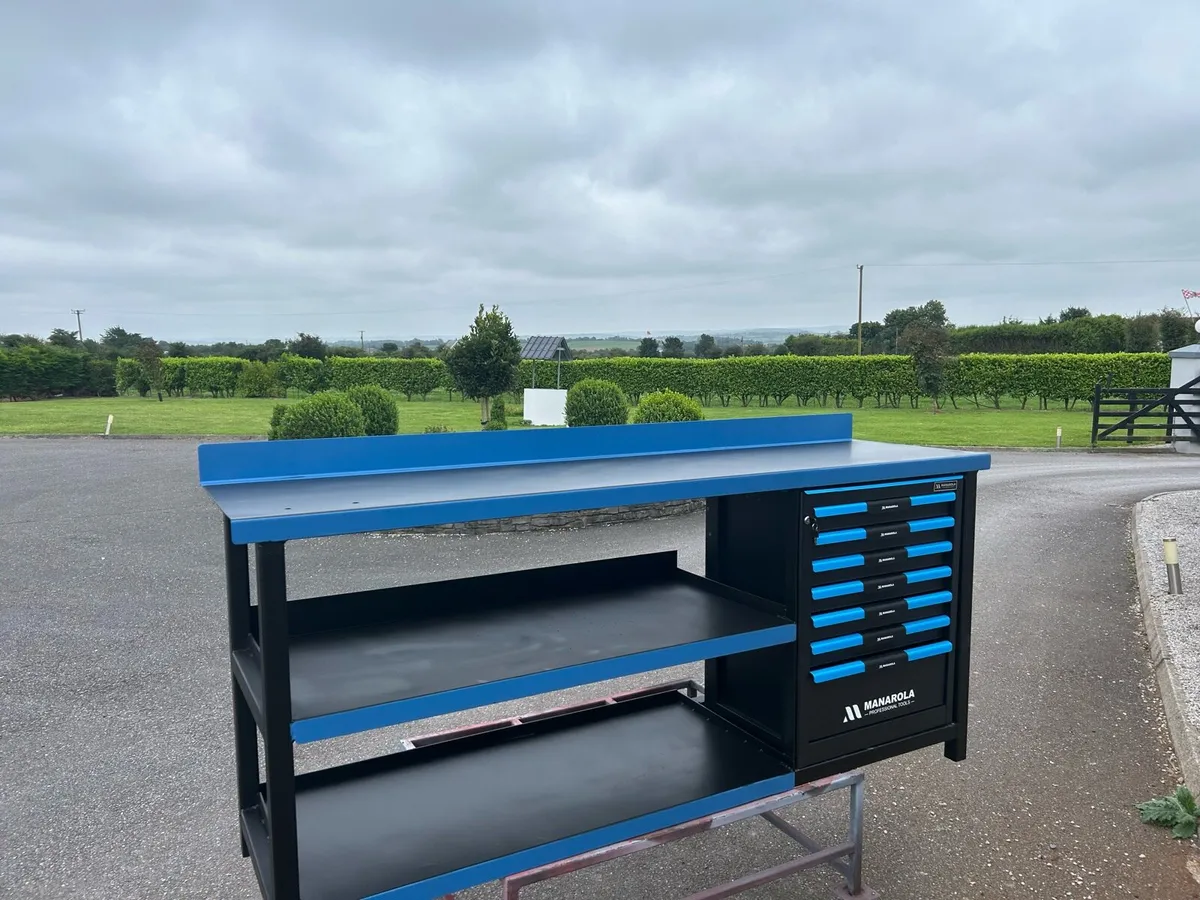 Steel work bench - Image 1