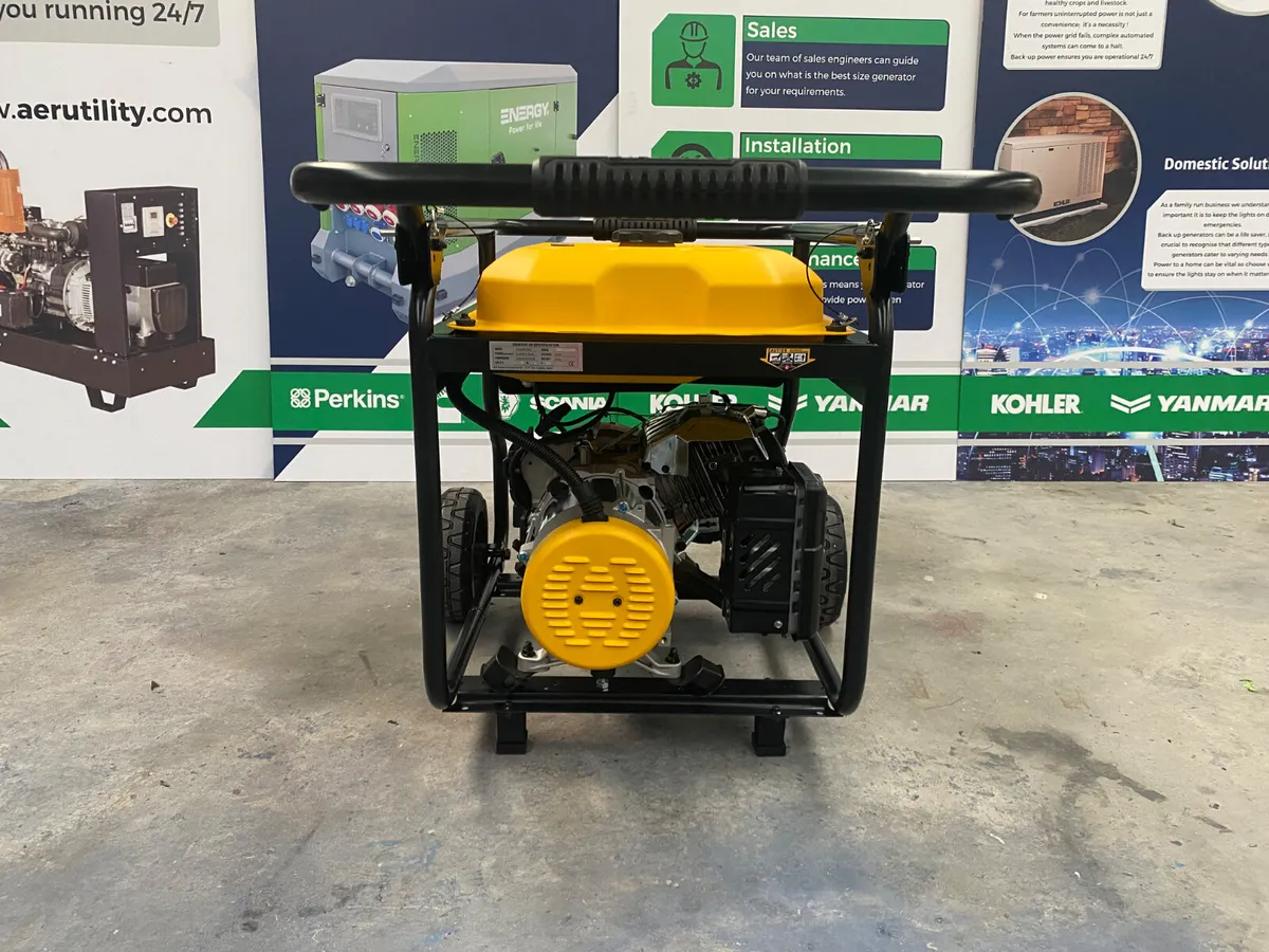 Dewalt 6.5Kw  /  7Kva petrol generator - Image 3