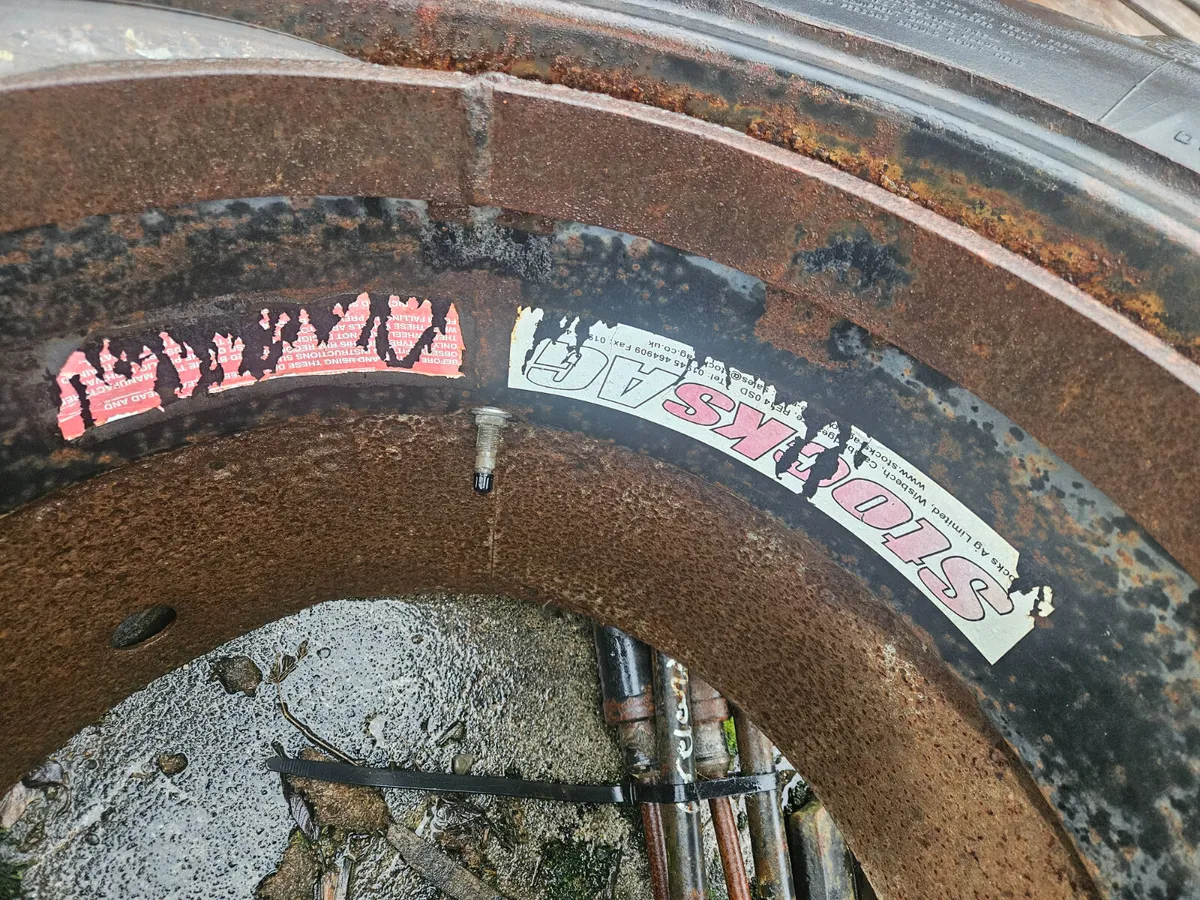 DUAL WHEELS - Image 3