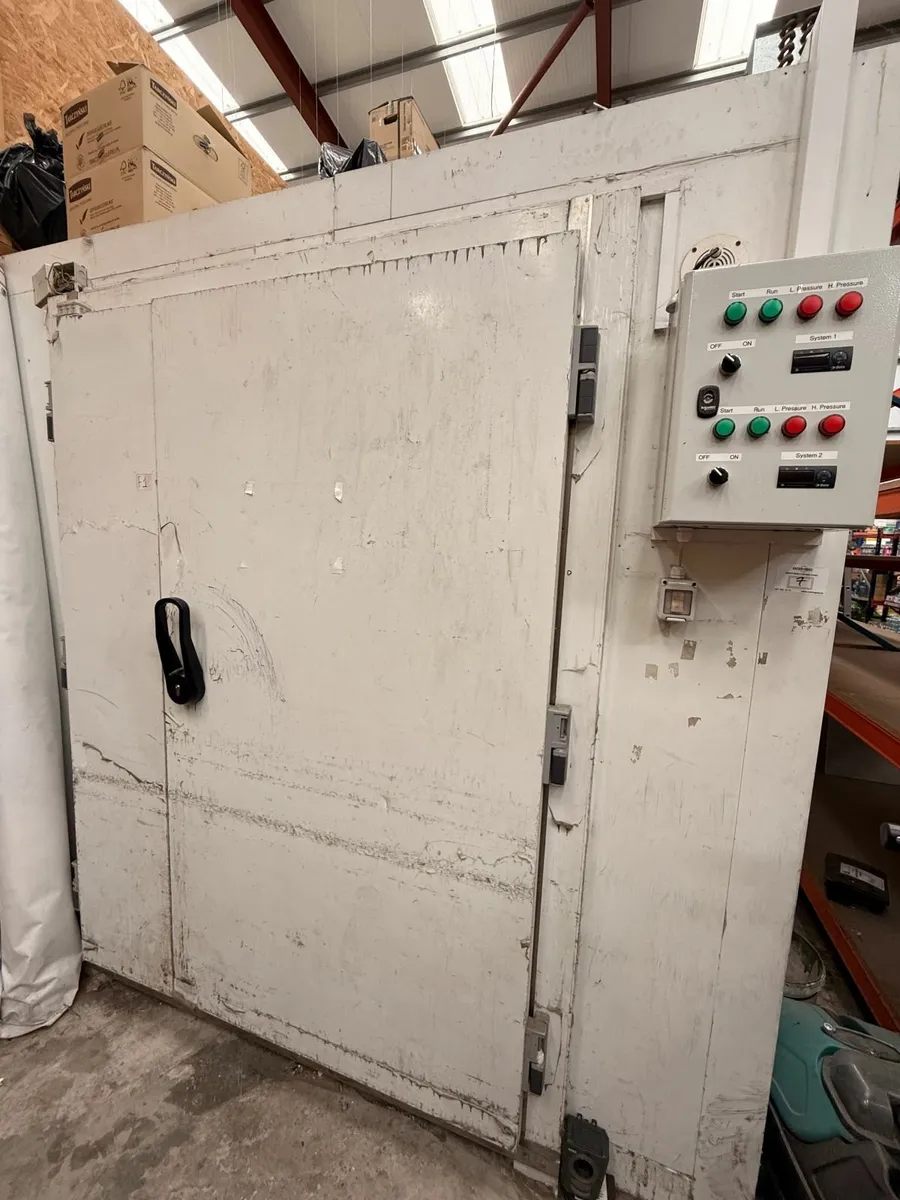 Walk in Fridge/Freezer - Image 1