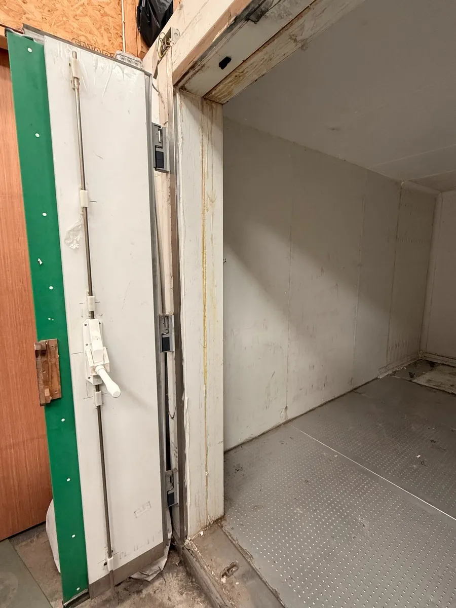 Walk in Fridge/Freezer - Image 4