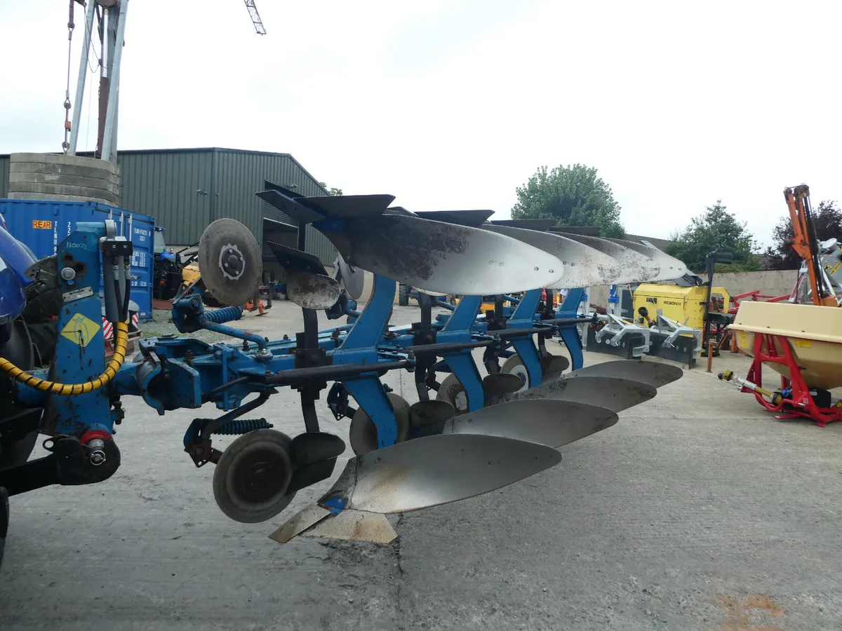 Overum 4f reversible Plough - Image 4