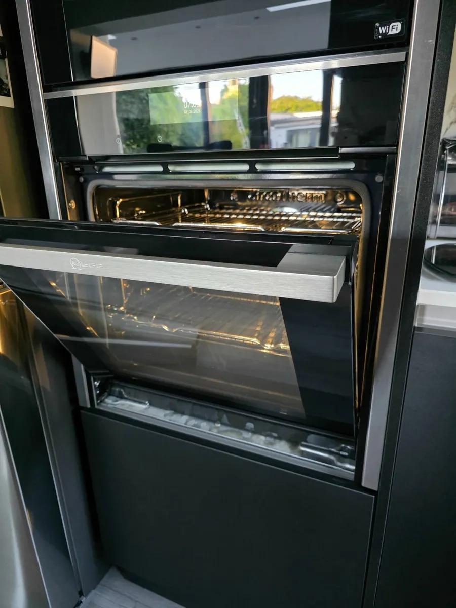 NEFF MICROWAVE OVEN AND main oven with Slide and - Image 3