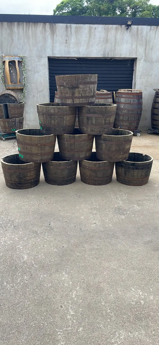 Whiskey barrels - Image 4