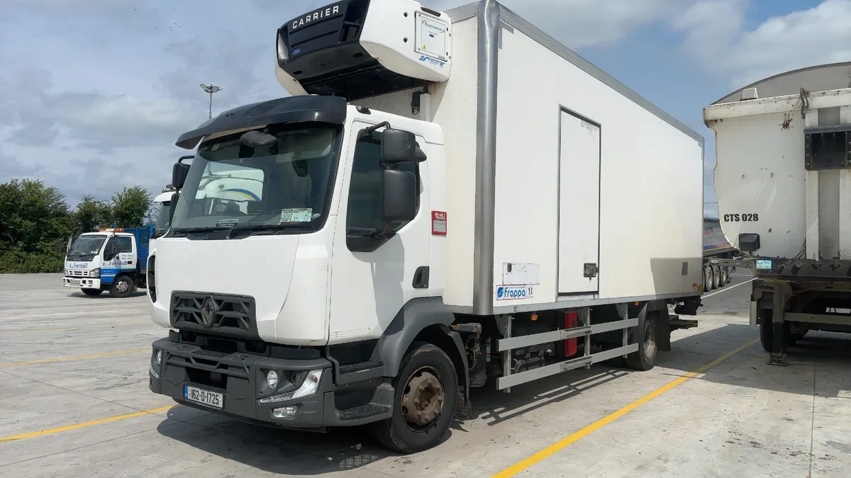 Renault D 14tn 23ft Carrier SUPRA fridge body - Image 1