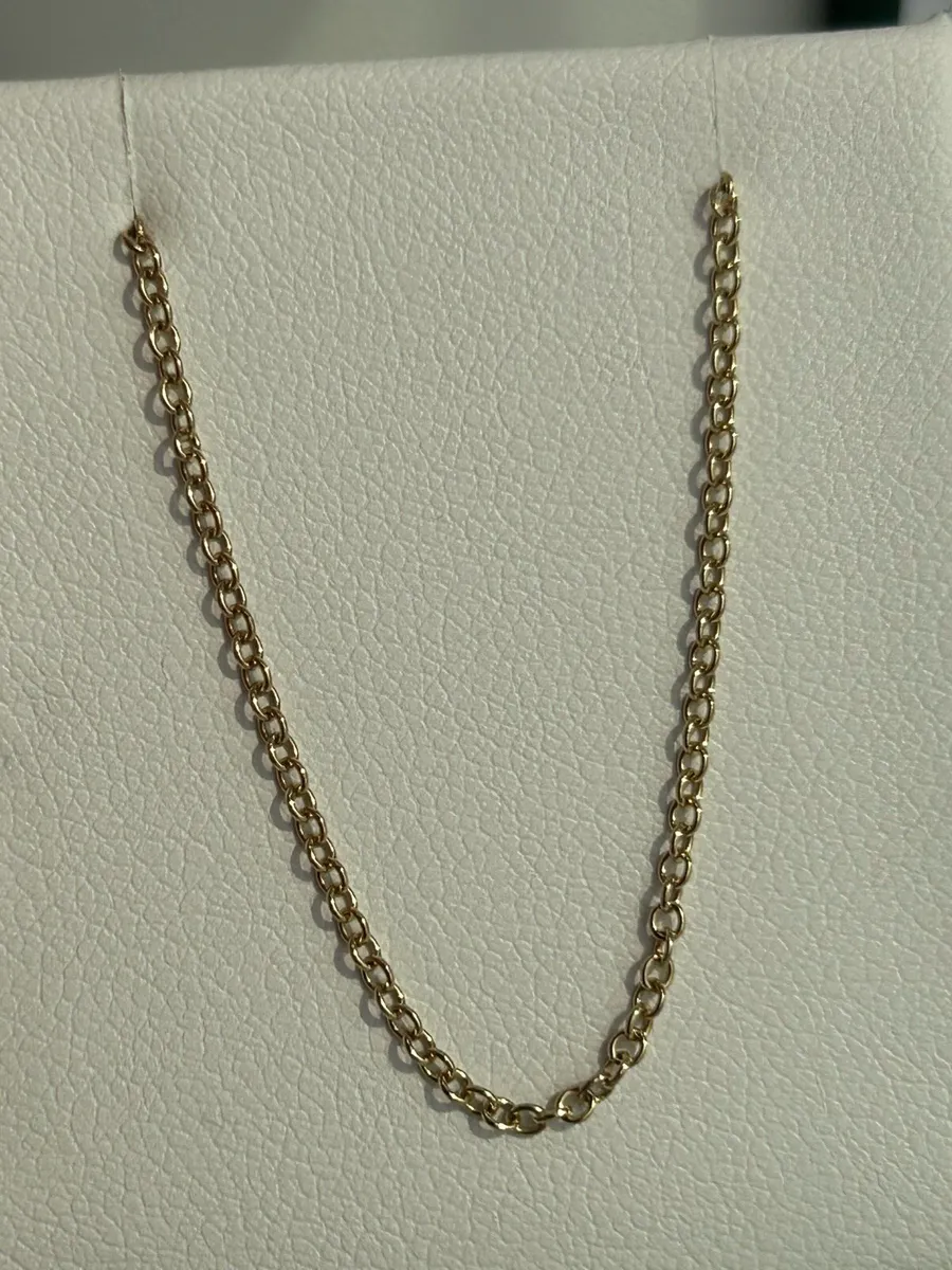 9ct gold 16/18 inch necklace - Image 2