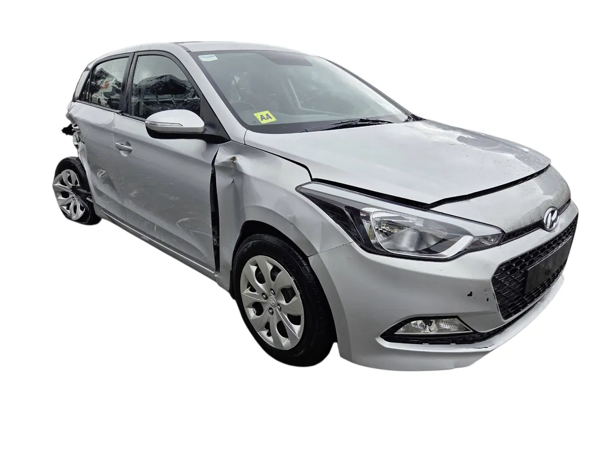 2016 HYUNDAI I20 For Breaking/Dismantling - Image 1