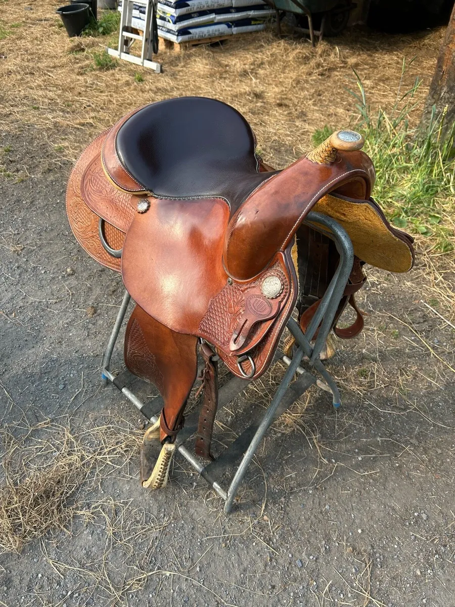 Western Saddle - Image 1