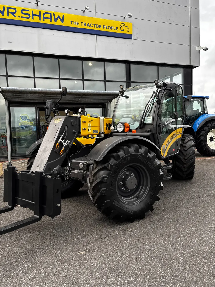 New Holland TH7.42 Elite-*NEW* - Image 3