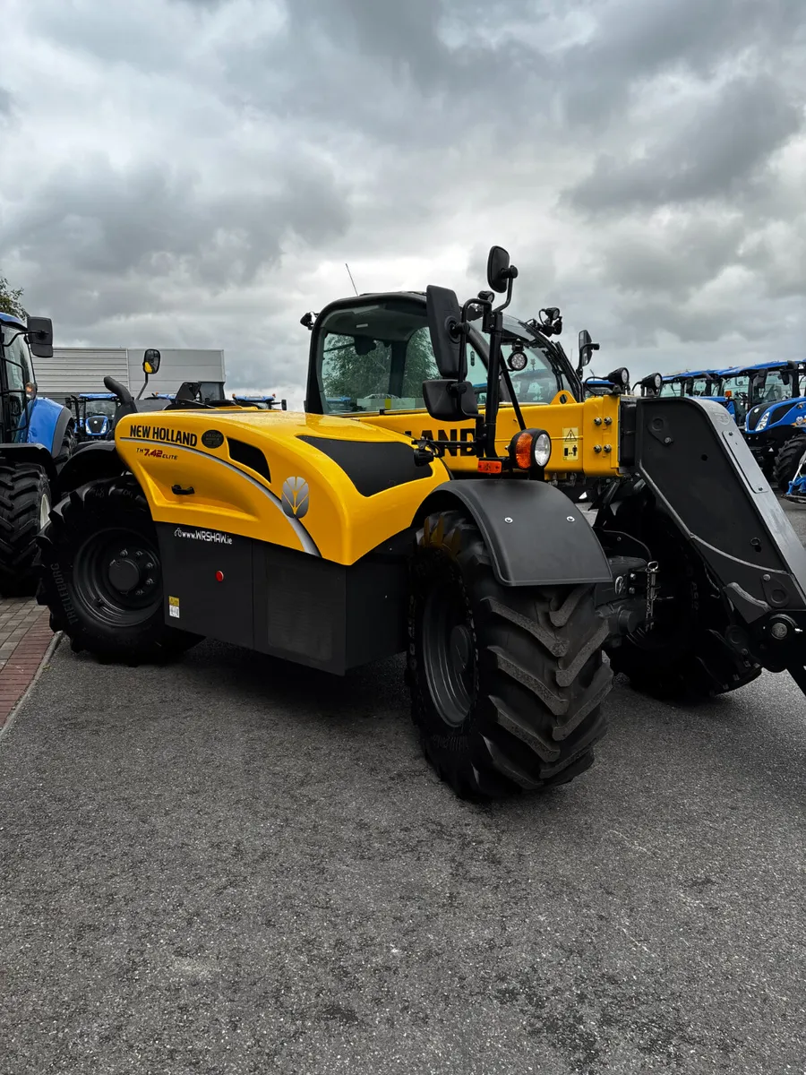 New Holland TH7.42 Elite-*NEW* - Image 4