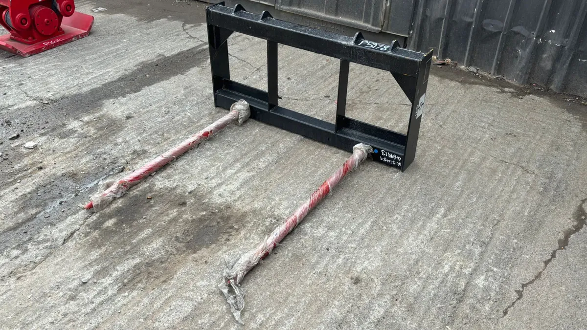 Bale Fork – to suit Skidsteer Loader - Image 4
