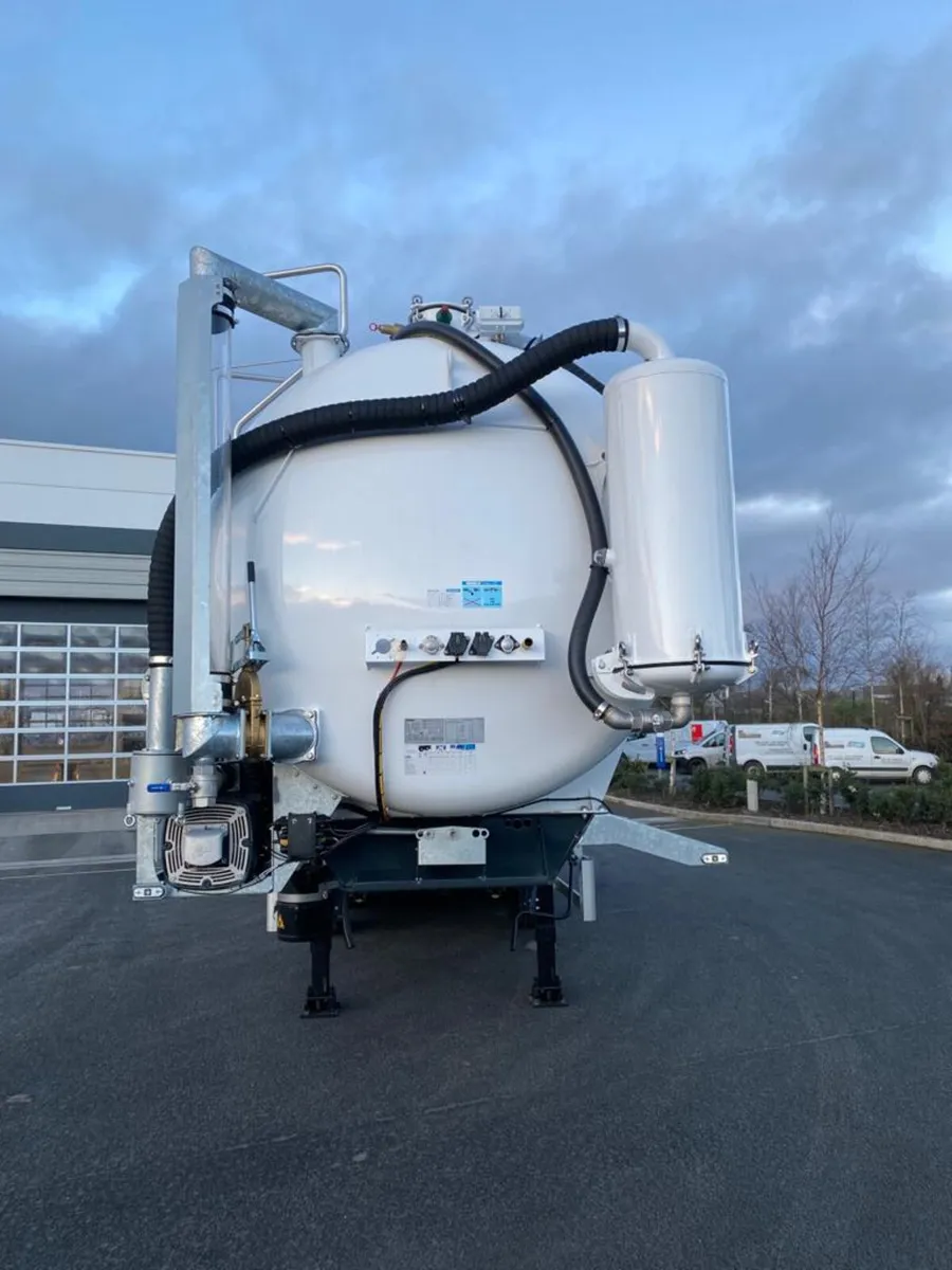 NEW D-TEC SV2006 VACUUM TANK - Image 3