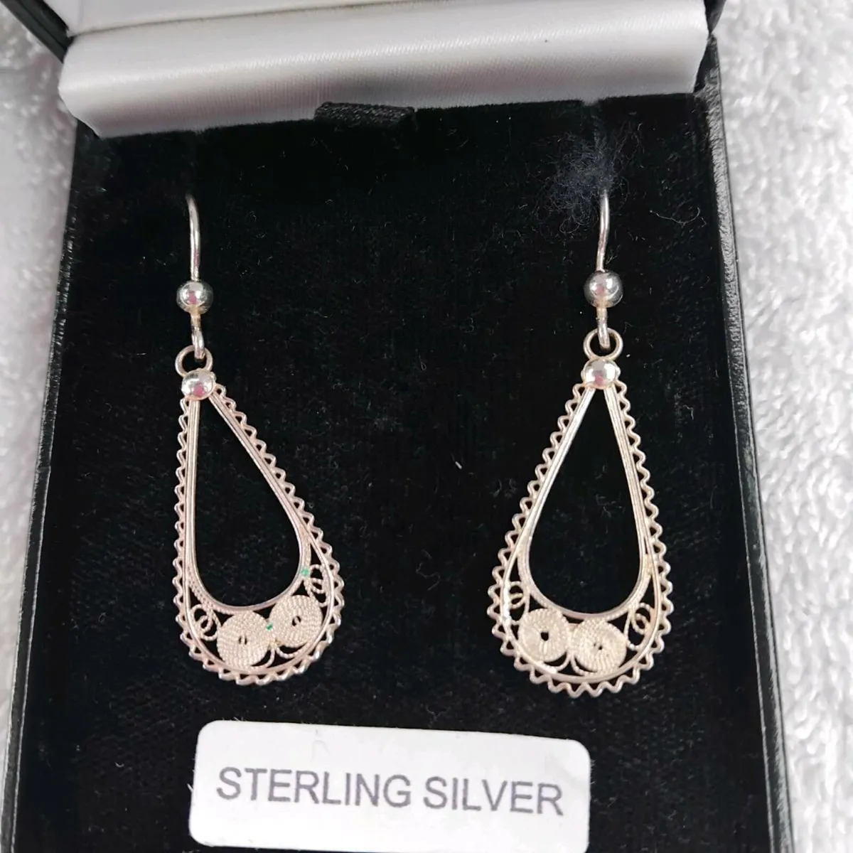 Silver earrings - Image 2